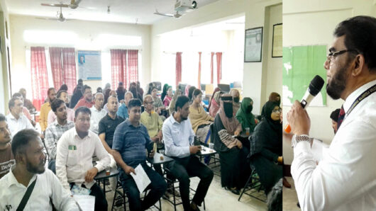 অভিভাবকদের সঙ্গে স্কলার্সহোম মেজরটিলা কলেজের মতবিনিময় সভা