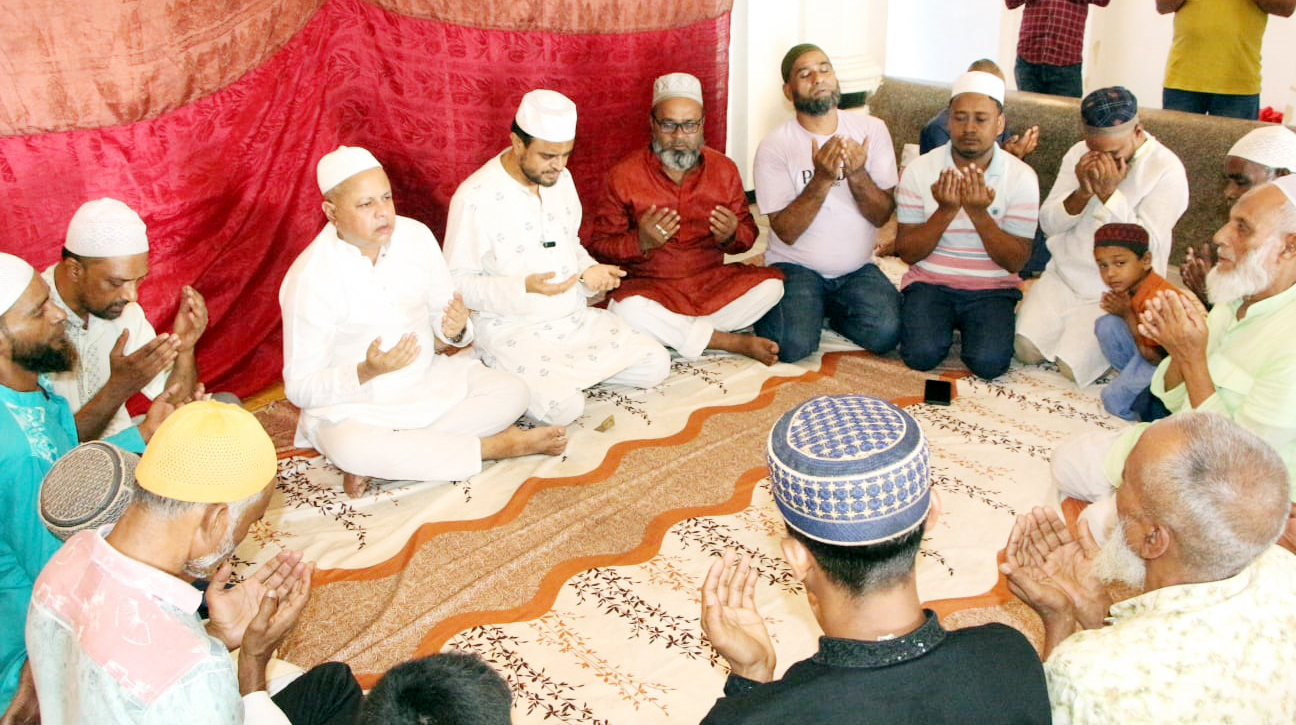 পানিসম্পদ মন্ত্রী এ্যানির সুস্থতা কামনায় বিএনপি নেতা কামরুল হাসান চৌধুরী শাহিনের উদ্যোগে দোয়া মাহফিল
